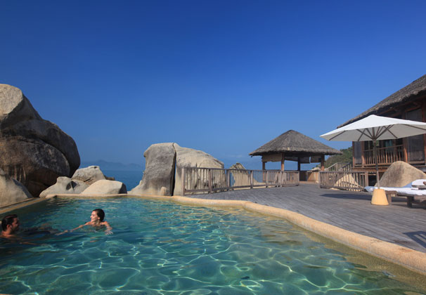 Six Senses Ninh Van Bay wins 4 international awards 2012