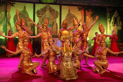 Pô Inư Nagar Legend dance drama performed