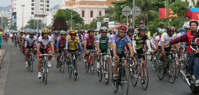 Movement sport grows strongly, professional sport keeps moderate