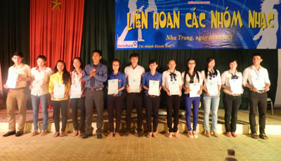 Nha Trang Teachers’ College holds music band festival