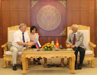 Far Eastern Branch of the Russian Academy of Sciences visits Khanh Hoa