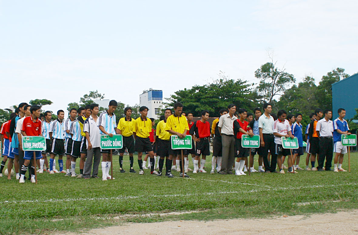 Khanh Hoa plans to organize large-scale local football tournament