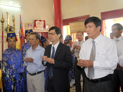 Hung Kings’ Death Anniversary at Hung Kings’ Temple, Nha Trang