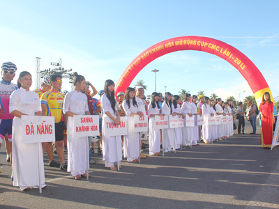 Bicylce Race Khanh Hoa Newspaper Open – CMC Cup held successfully