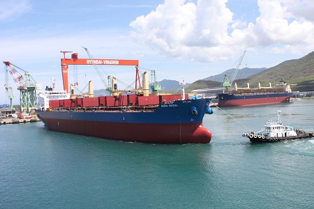 Hyundai Vinashin starts building first 52,000 ton tanker