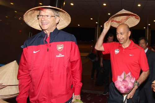Arsenal arrives in Vietnam
