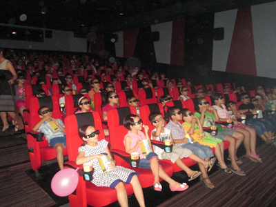 Numerous films go to cinemas in Nha Trang in summer