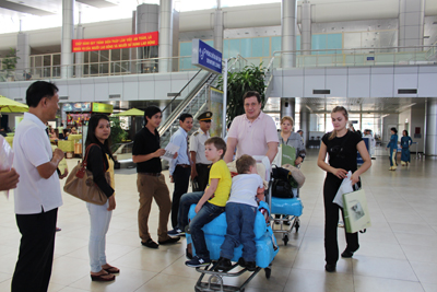 Tourists at Cam Ranh International Airport