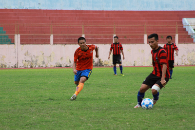 Khanh Hoa football championships 2013: hallmark of sports socialization
