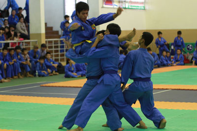 Public sports movement develops strongly in Nha Trang