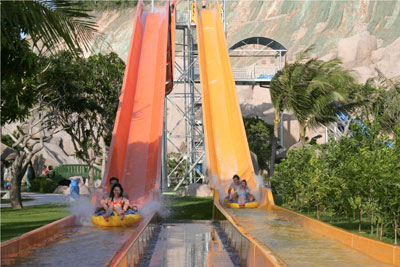 Special offer for women in Vinpearl Land on Oct. 20, 21 and 22