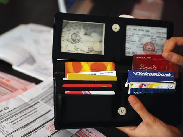 Cash payment falls sharply