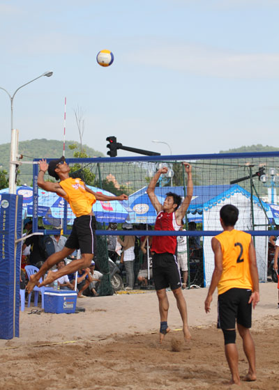 Sanna Khanh Hoa exerts themselves to maintain achievement