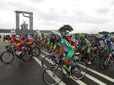 16th Nam Ky Khoi Nghia traditional cycling tournament: An Gang's rider finishes first in Nha Trang – Phan Rang route