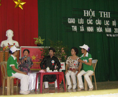 Helpful community-based care model for the elderly