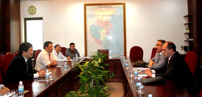 Khanh Hoa leader receives Russian trade representative