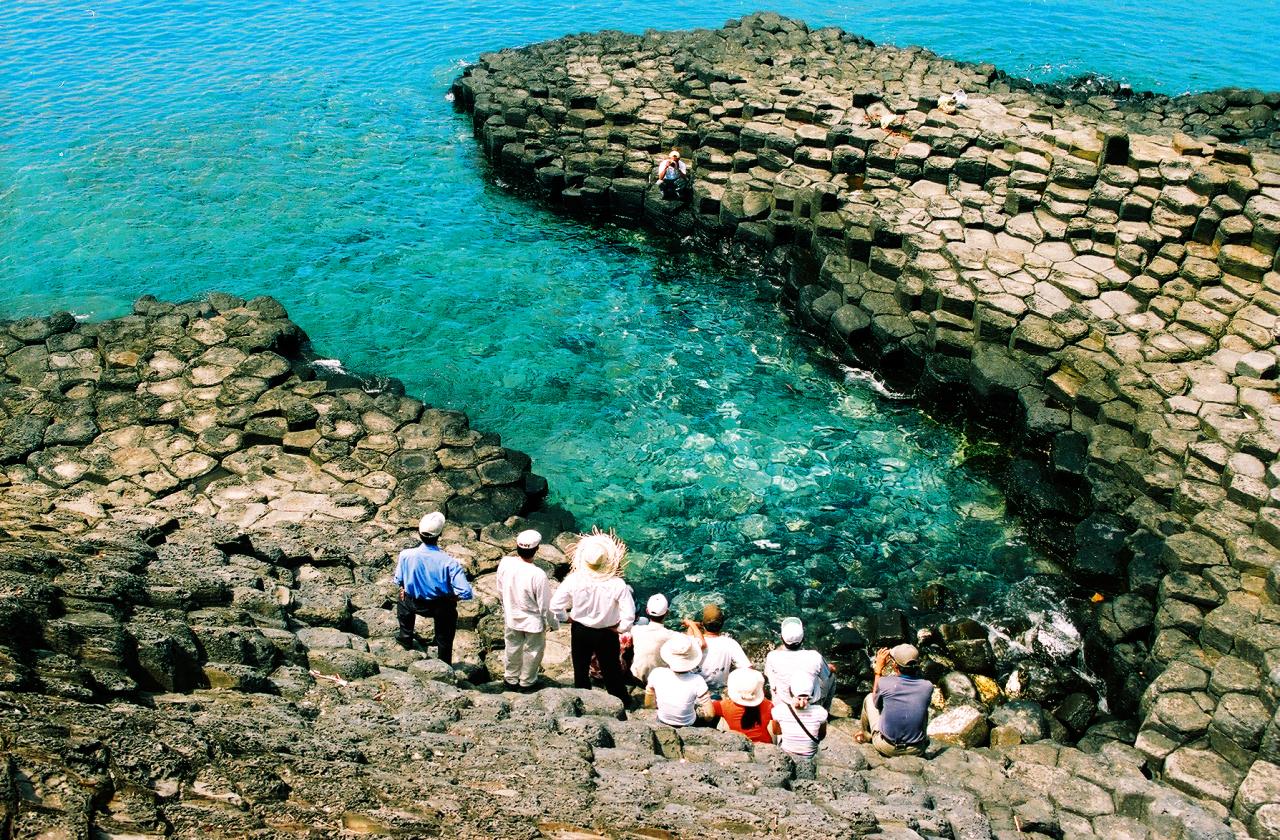 Ghenh Rang, a famous tourist spot in Phu Yen Province.