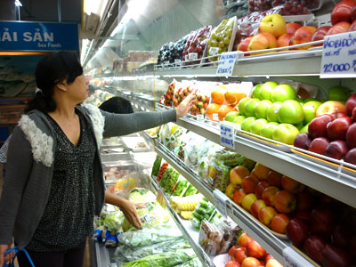 Ensuring goods for Tet