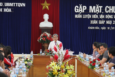 Khanh Hoa leaders pay New Year visit to typical coaches and athletes