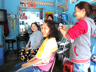 Bustling beauty care services for Tet Holiday
