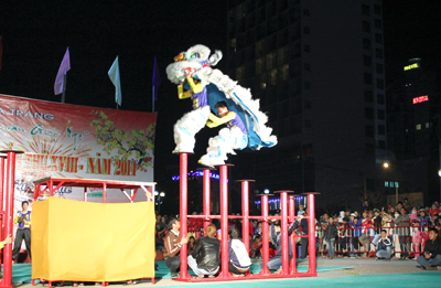 Unicorn dance festival 2014 kicks off