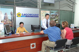 Saigontourist honored as Best Travel Agent 2013