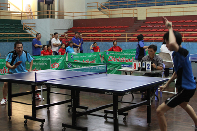 Over 70 players attend Khanh Hoa table-tennis tournament for all ages