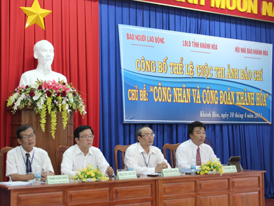 Khanh Hoa announces press photo contest