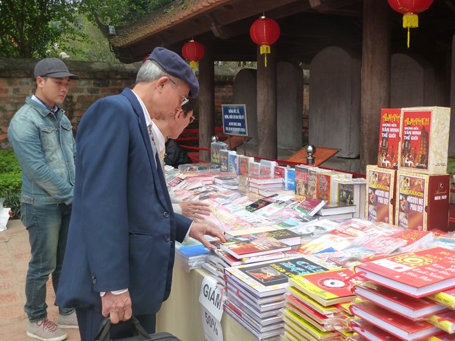 Online votes for GoodBooks Awards