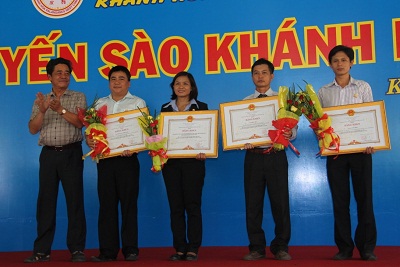 Khanh Hoa Salanganes Nest Company holds Salanganes Nest Festival 2014