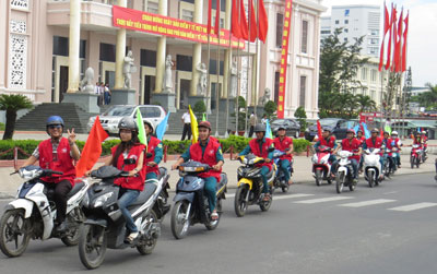 Meeting to mark Vietnam Health Insurance Day