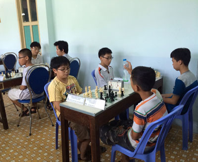 30 players join Khanh Hoa chess tournament 2014