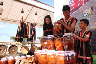 2014 Vietnamese Cuisine Culture Festival opens in Nha Trang