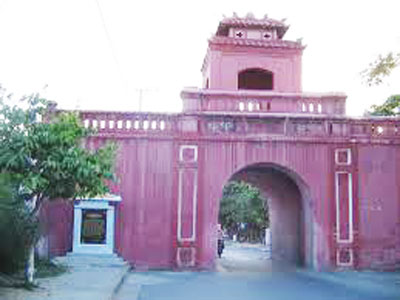 Dien Khanh Ancient Citadel to become walking area