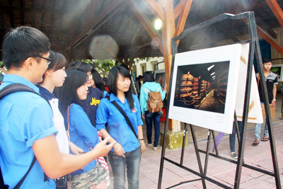 Exhibition on Vietnam's heritages: deepen love for nation among the youth