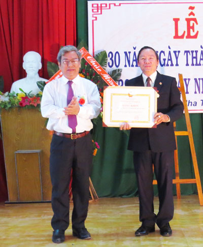 Khanh Hoa Economics School celebrates 30th foundation anniversary
