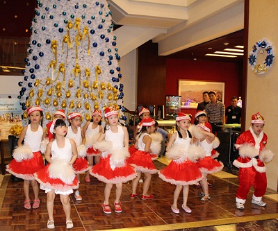 Music show at Novotel Nha Trang on Christmas tree lighting ceremony