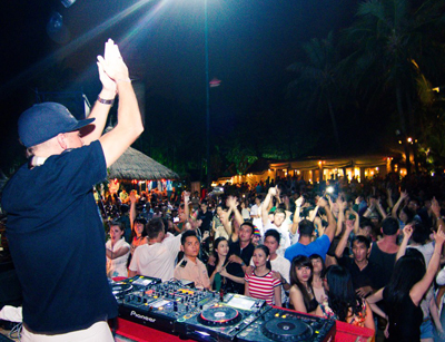 New Year Eve Beach Party at Sailing Club Nha Trang