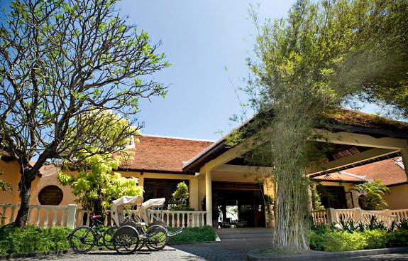 4 resorts of Nha Trang named list of best accommodations by TripAdvisor