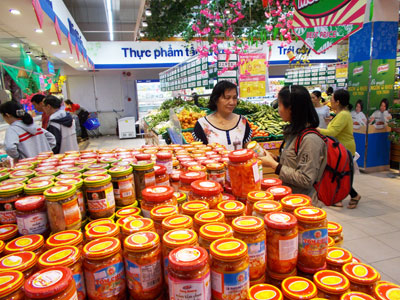 Foodstuff for Tet flooding market