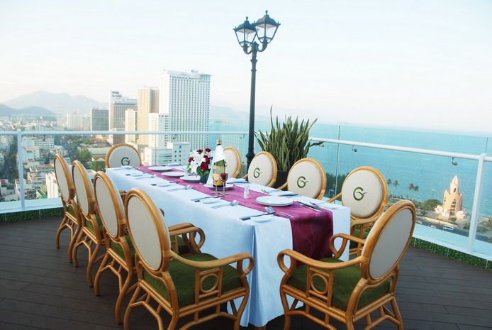 Vietnamese Tet Gala Dinner at Green World Hotel Nha Trang