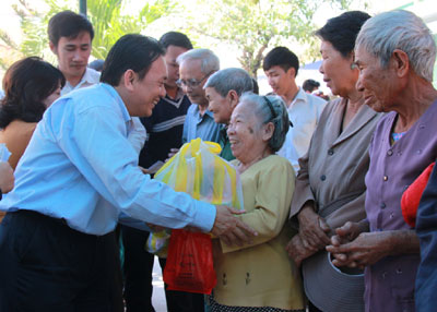 New Year gifts from Khanh Hoa Salanganes Nest Company