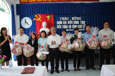 New Year visit to Rehabilitation-Education Center for Disabled Children