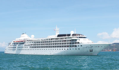 Silver Wind at Nha Trang Port