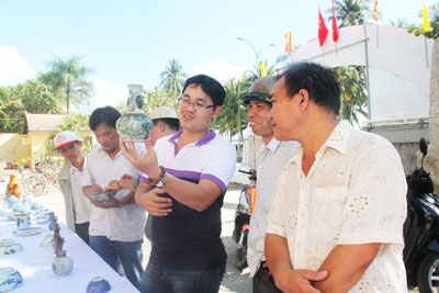 Uniqueness of antique fair