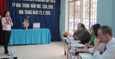 21 take English Speaking Contest 2014-2015