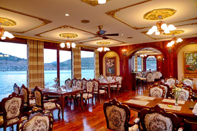 Luxurious interior of Emperor boat