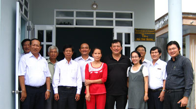 Bringing happiness to the needy