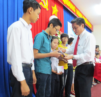 Over VND9b donated to Children's Fund