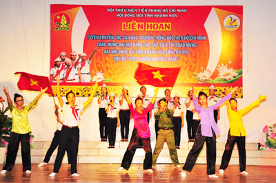 Propaganda festival of Ho Chi Minh Young Pioneer Organization's traditional songs